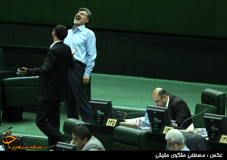خنده در مجلس