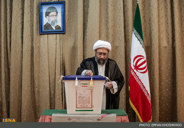 آیت الله آملی لاریجانی