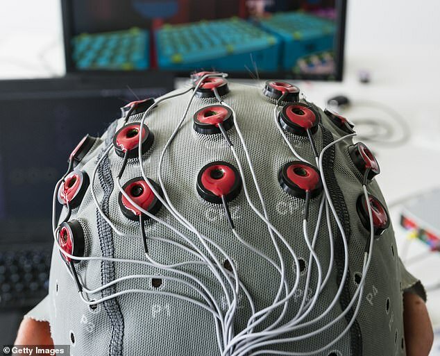 امکان اتصال مغز انسان به رایانه‌ها ممکن می‌شود!