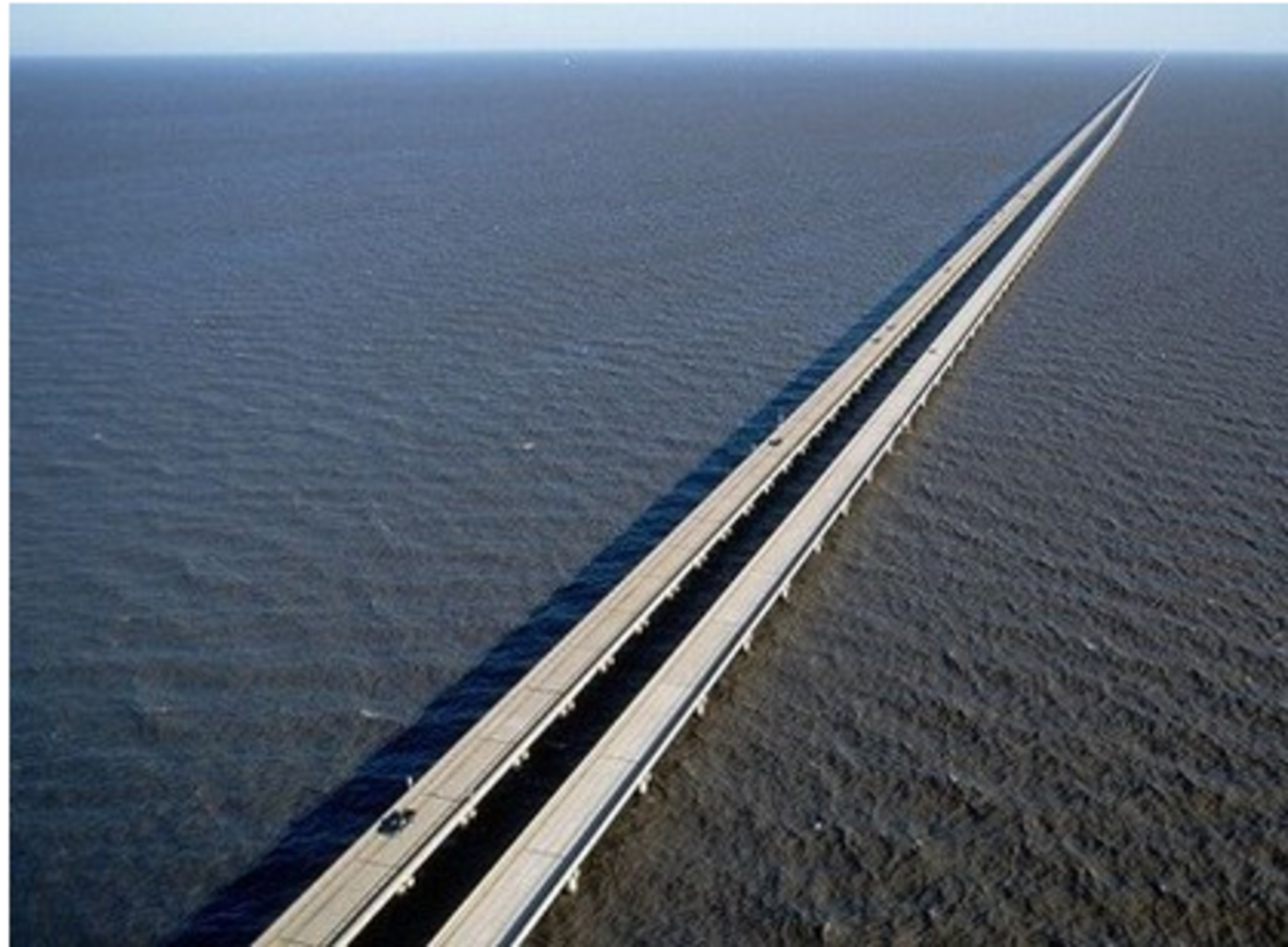 طولانی‌ترین پل روی آب جهان/عکس