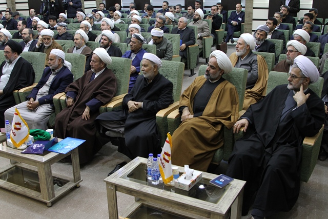 نخستین شعبه نمونه بانکداری‌اسلامی بانک انصار تحت نظارت علمای شیعه و اهل سنت در ارومیه استان آذربایجان غربی افتتاح شد