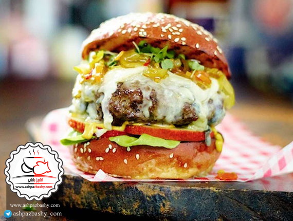 طرز تهیه برگر بلوچیز و سیب