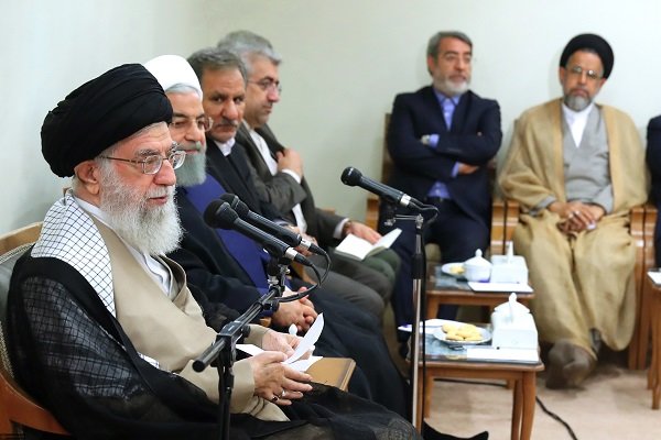 تمجید رهبر انقلاب از بازی ایران و اسپانیا در دیدار با کابینه روحانی