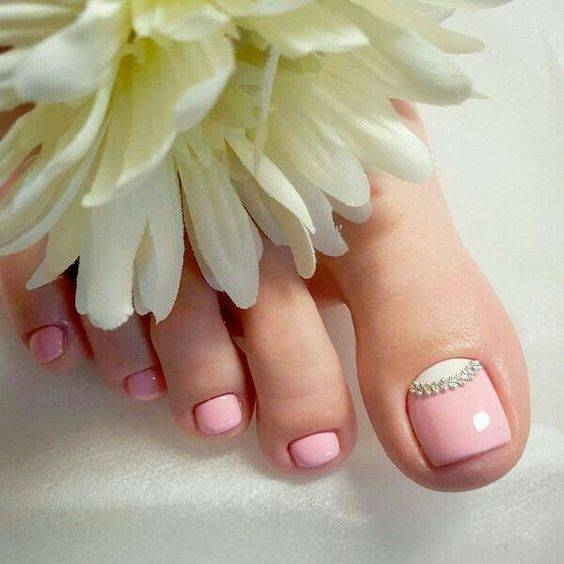 طراحی ناخن پا به مدل های شیک طراحی ناخن پا به مدل های شیک