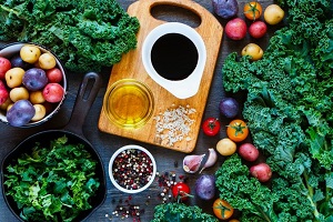 زخم معده را با این غذاها درمان کنید زخم معده را با این غذاها درمان کنید
