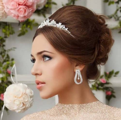 انواع مدل موی بسته با تاج برای عروس های خوش سلیقه