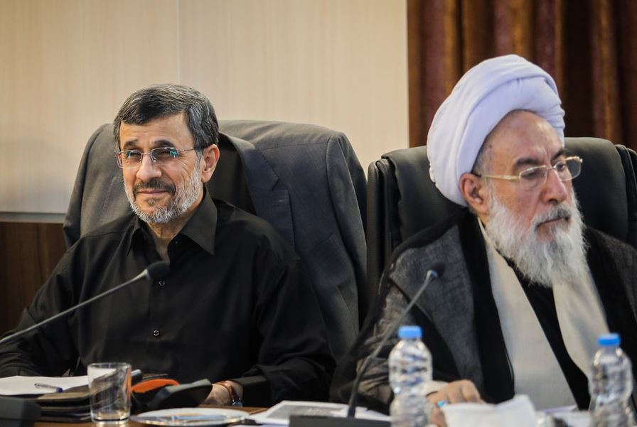 عکس| پشت کردن آیتالله شبستری به احمدی نژاد در جلسه مجمع تشخیص عکس| پشت کردن آیتالله شبستری به احمدی نژاد در جلسه مجمع تشخیص