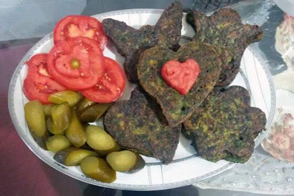 ایده‌های ساده و زیبا تزیین کوکو سبزی مجلسی