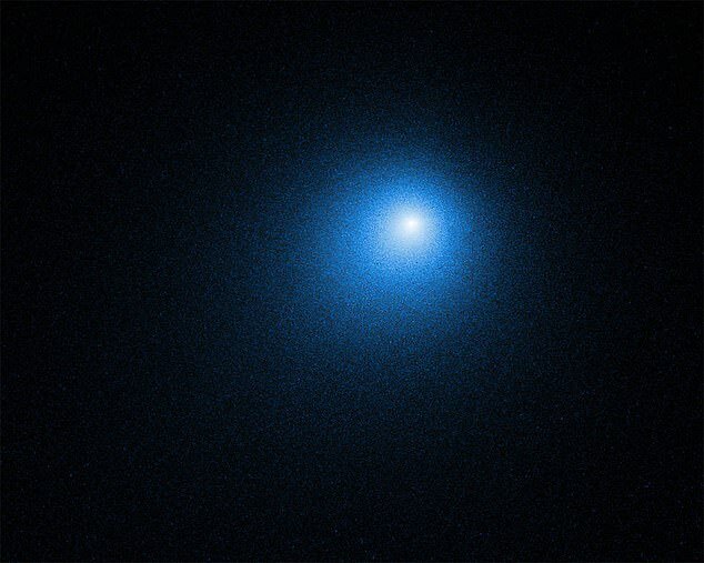 تصاویر بی‌نظیر از دنباله‌دار 