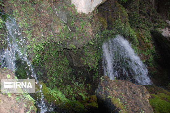 آبشار گرگون پاتاوه در نزدیکی یاسوج +عکس