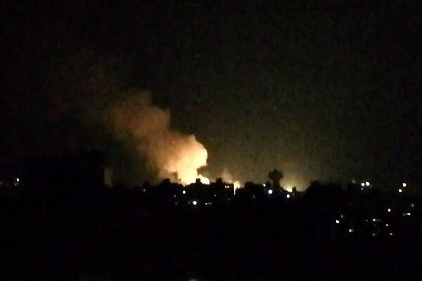 بمباران هوایی گسترده و شبانه دمشق، پایتخت سوریه تکذیب شد