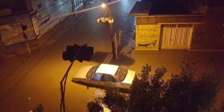 بحران در خوزستان/ فاضلاب وارد منازل مردم شد + فیلم