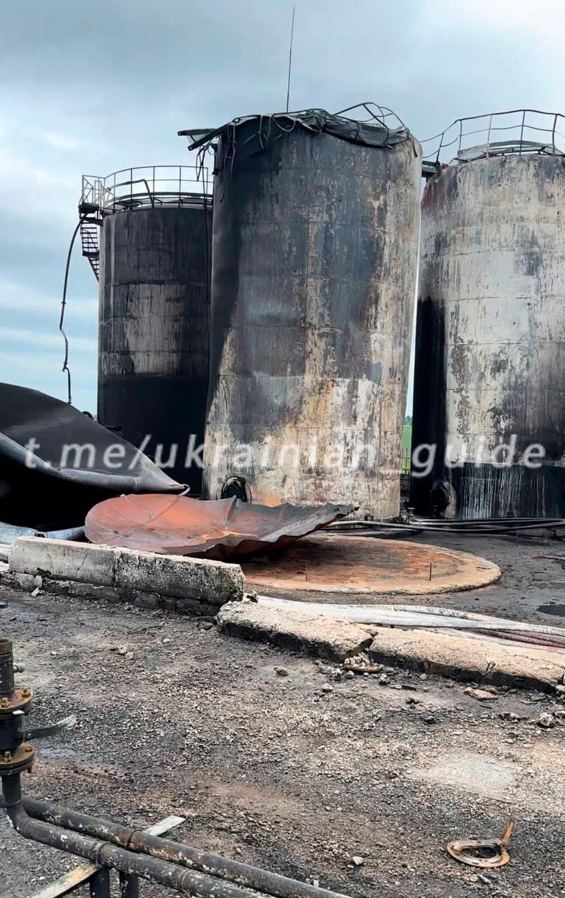 برخورد پهپادهای انتحاری گل شمعدانی روسیه به میادین نفت و میعانات گازی اوکراین+ تصاویر