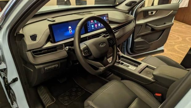 فضای داخلی فونیکس تیگو ۷ پرومکس ورود باشکوه فونیکس تیگو ۷ پرومکس به ایران+ عکس