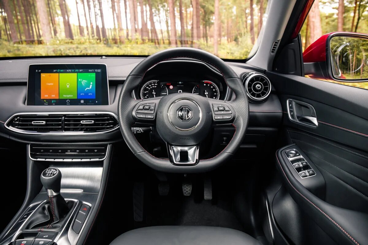 خودروی مشهور برند انگلیسی به ایران بازگشت+ تصاویر