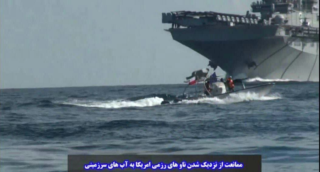 تصاویری از اخطار سپاه به ناوگروه آمریکا
