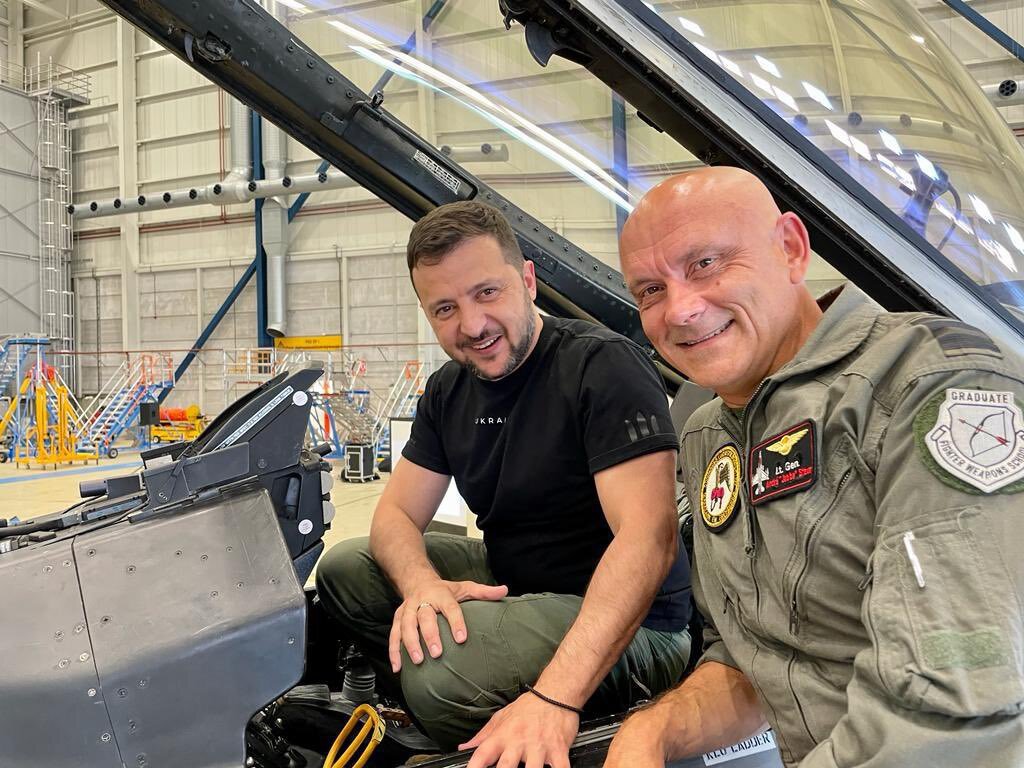 زلنسکی در هلند به دنبال F-16+تصاویر