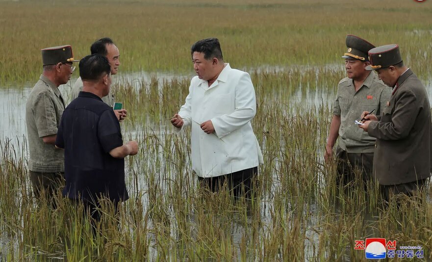 خشم رهبر کره شمالی پس از بازدید میدانی از یک منطقه سیل زده