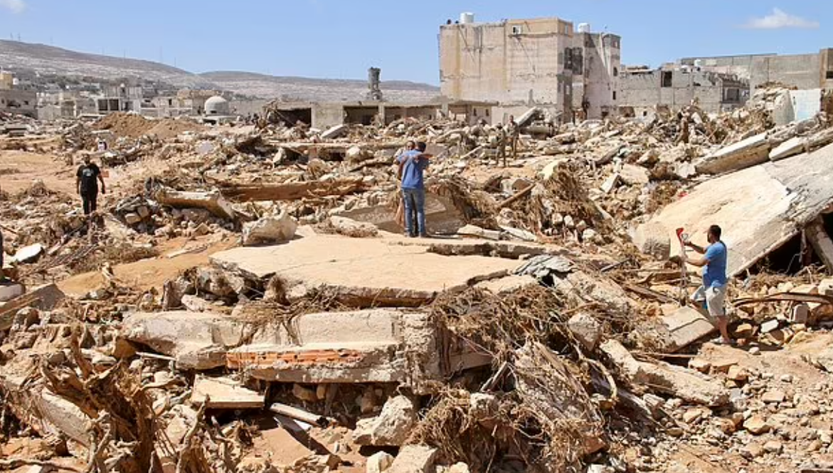 فاجعه سیل مرگبار لیبی و ادعای تکان دهنده درباره کشته شدن بیش از ۲۰ هزار تن از شهروندان