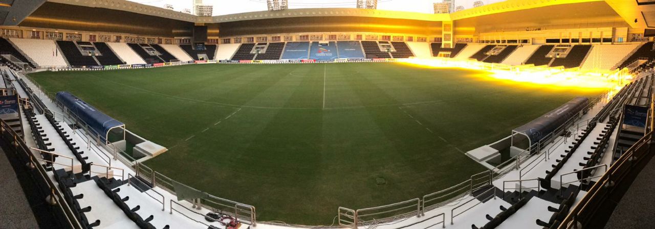 آماده‌سازی چمن استادیوم جاسم بن حمد برای دیدار‌های یک چهارم نهایی لیگ قهرمانان آسیا