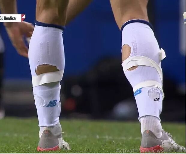 پارگی جوراب طارمی پیشنهاد جادوگر بود؟ + عکس