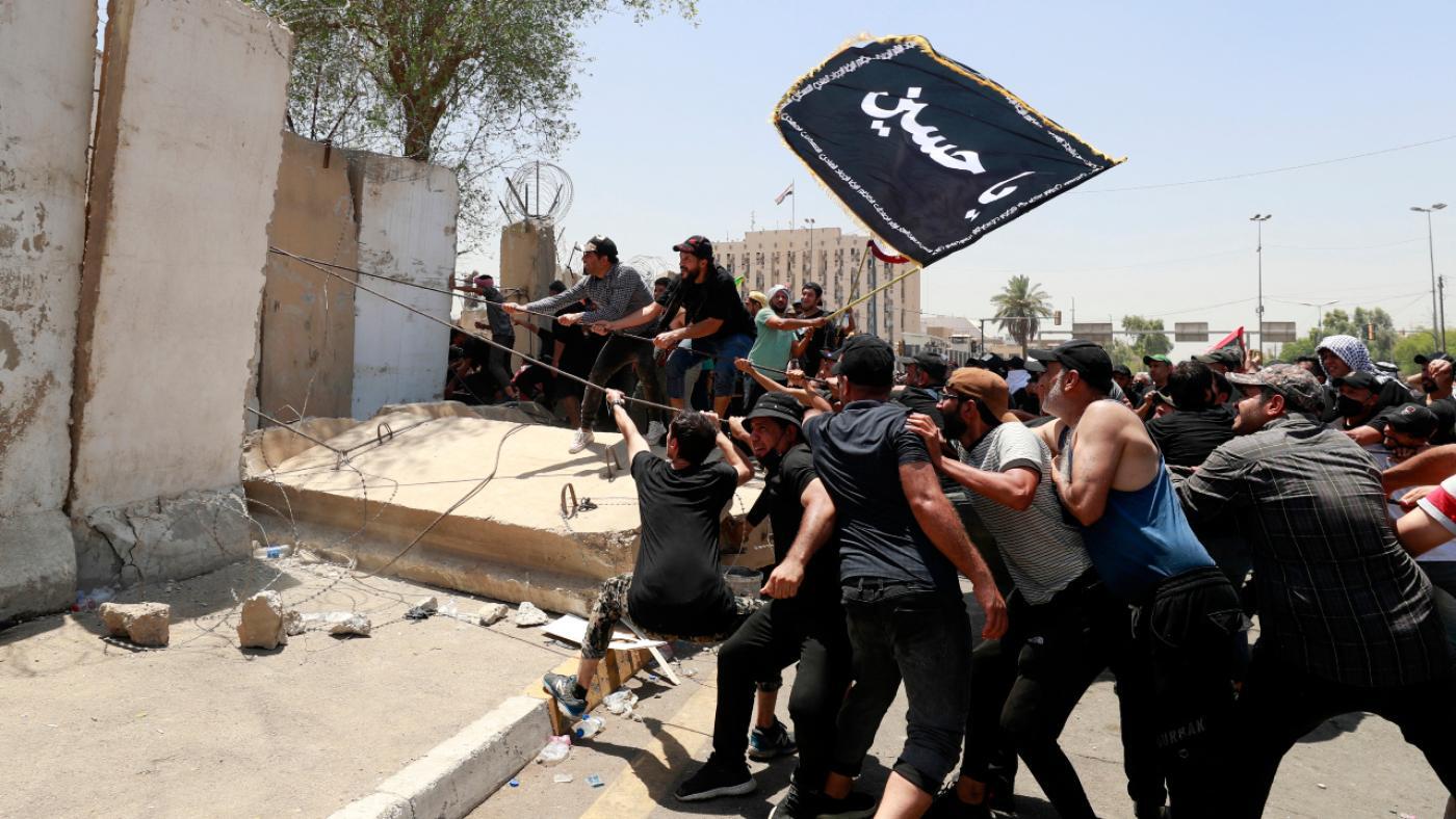 زورآزمایی خیابانی مقتدی صدر؛ پارلمان عراق دوباره مورد حمله قرار گرفت