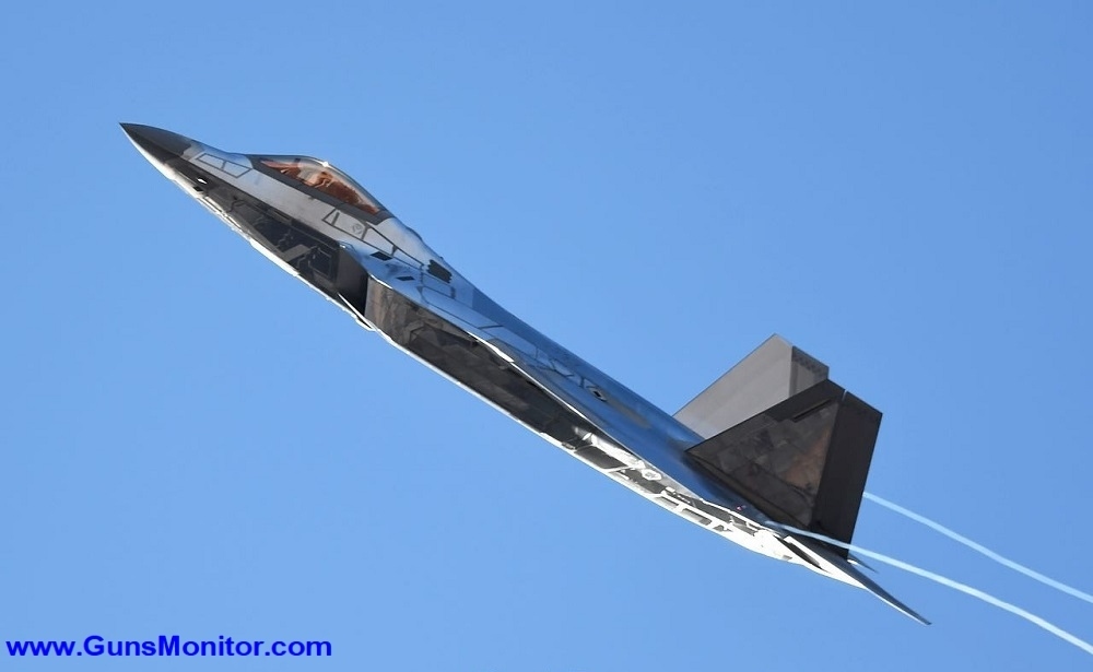 ماجرای پوشش مرموز اف-۲۲ رپتور معروف به زامبی آمریکایی!+ تصاویر