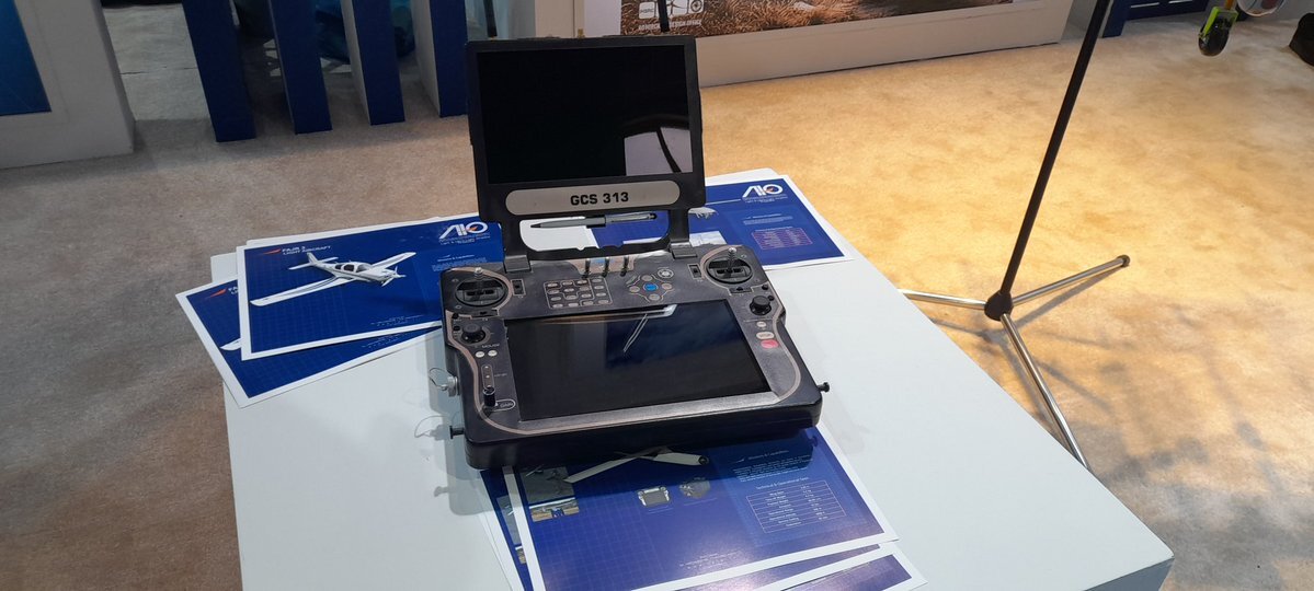 رو نمایی از سیستم کنترل نشست و برخواست پهپاد ایرانی+ عکس